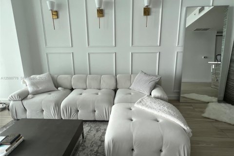 Copropriété à louer à Miami, Floride: 2 chambres, 102.84 m2 № 2363413 - photo 9