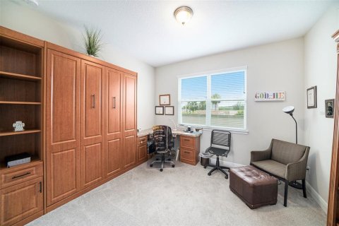 Townhouse in Oldsmar, Florida 4 bedrooms, 240.34 sq.m. № 1824631 - photo 13