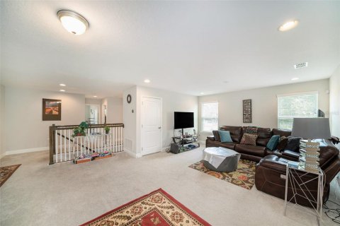 Townhouse in Oldsmar, Florida 4 bedrooms, 240.34 sq.m. № 1824631 - photo 15