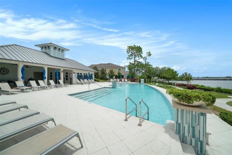 Townhouse in Oldsmar, Florida 4 bedrooms, 240.34 sq.m. № 1824631 - photo 28