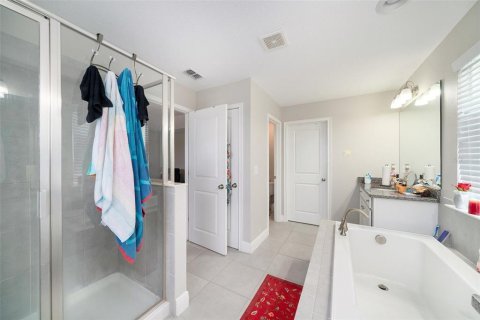 Townhouse in Oldsmar, Florida 4 bedrooms, 240.34 sq.m. № 1824631 - photo 18