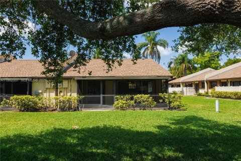 Купить виллу или дом в Маргит, Флорида 2 спальни, 96.43м2, № 2055368 - фото 18