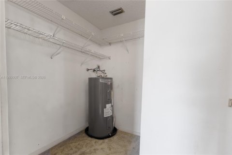 Купить виллу или дом в Маргит, Флорида 2 спальни, 96.43м2, № 2055368 - фото 29