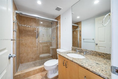 Condominio en venta en Bay Harbor Islands, Florida, 2 dormitorios, 128.11 m2 № 1922051 - foto 15