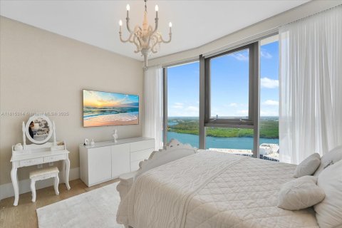 Купить кондоминиум в Санни-Айлс-Бич, Флорида 3 спальни, 286.14м2, № 2022735 - фото 14