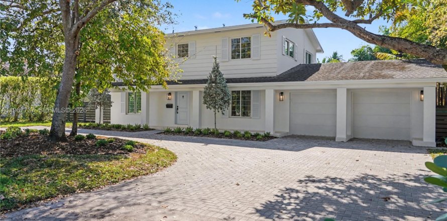 Villa ou maison à Pinecrest, Floride 4 chambres, 220.36 m2 № 2169354