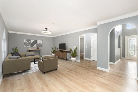 House in Wesley Chapel, Florida 4 bedrooms, 204.38 sq.m. № 1649776 - photo 6