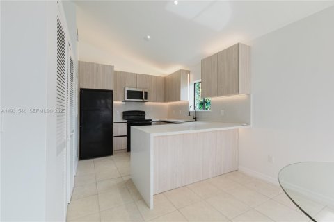 Villa ou maison à vendre à Homestead, Floride: 3 chambres, 110.65 m2 № 1992601 - photo 3