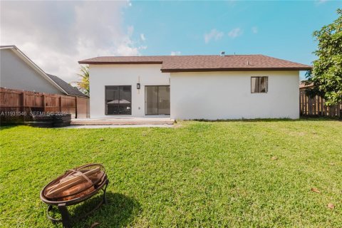 Villa ou maison à vendre à Homestead, Floride: 3 chambres, 110.65 m2 № 1992601 - photo 23