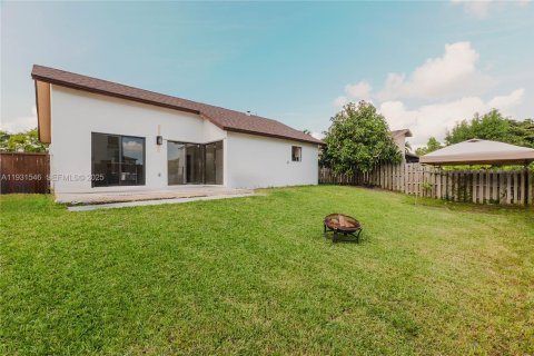 Villa ou maison à vendre à Homestead, Floride: 3 chambres, 110.65 m2 № 1992601 - photo 25