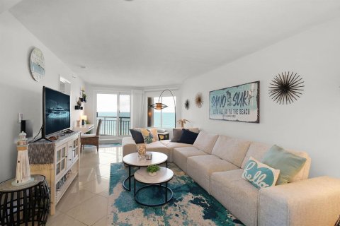 Copropriété à louer à St. Lucie, Floride: 2 chambres, 110.27 m2 № 2078719 - photo 7