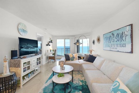 Copropriété à louer à St. Lucie, Floride: 2 chambres, 110.27 m2 № 2078719 - photo 8