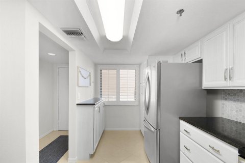 Copropriété à louer à St. Lucie, Floride: 2 chambres, 110.27 m2 № 2078719 - photo 4
