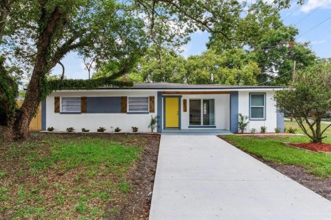 House in Tampa, Florida 4 bedrooms, 146.79 sq.m. № 1855531 - photo 23