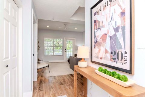 Copropriété à louer à Tampa, Floride: 2 chambres, 98.38 m2 № 2400356 - photo 4