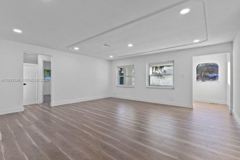 Casa en venta en Margate, Florida, 3 dormitorios, 144.28 m2 № 1993328 - foto 23