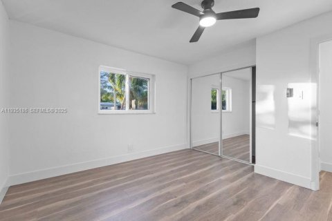 Casa en venta en Margate, Florida, 3 dormitorios, 144.28 m2 № 1993328 - foto 29