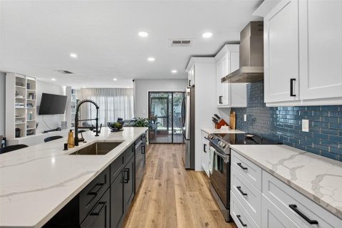 Villa ou maison à louer à Oldsmar, Floride: 2 chambres, 125.05 m2 № 1844374 - photo 9