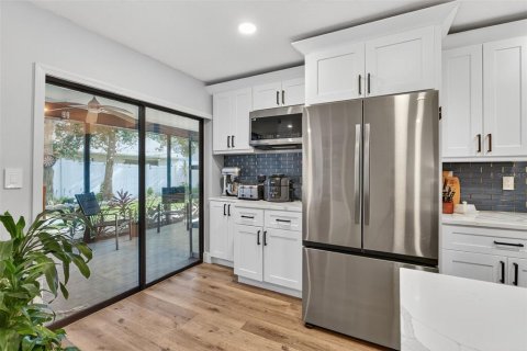 Villa ou maison à louer à Oldsmar, Floride: 2 chambres, 125.05 m2 № 1844374 - photo 13