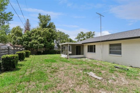 House in Winter Park, Florida 4 bedrooms, 149.29 sq.m. № 2097577 - photo 27