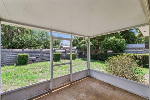 House in Winter Park, Florida 4 bedrooms, 149.29 sq.m. № 2097577 - photo 23