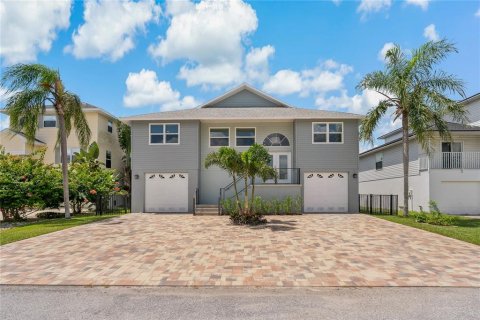 Villa ou maison à vendre à Hudson, Floride: 4 chambres, 170.01 m2 № 1907841 - photo 2