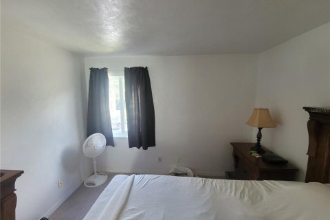 Condo in Punta Gorda, Florida, 2 bedrooms № 2217975 - photo 8
