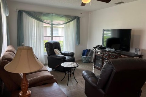 Casa en alquiler en Sarasota, Florida, 2 dormitorios, 92.16 m2 № 1273002 - foto 11