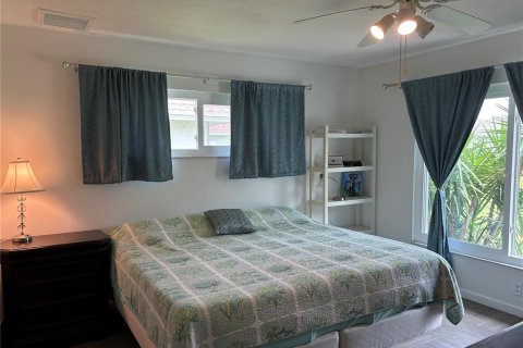 Casa en alquiler en Sarasota, Florida, 2 dormitorios, 92.16 m2 № 1273002 - foto 15