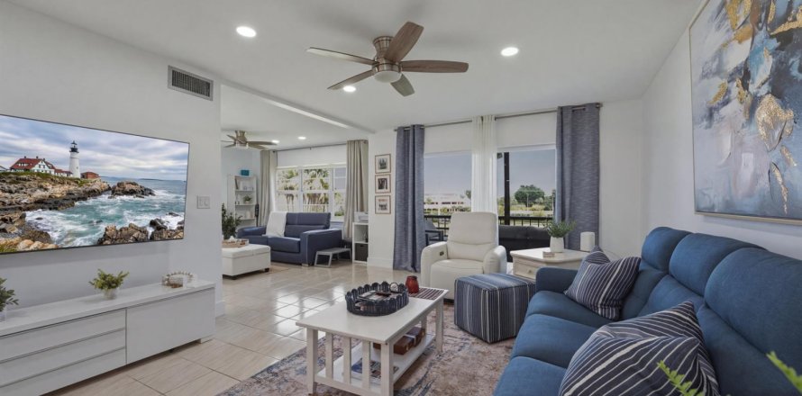 Condo in Pembroke Pines, Florida, 2 bedrooms № 2187023