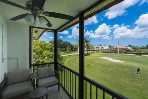 Condo in Pembroke Pines, Florida, 2 bedrooms № 2187023 - photo 21