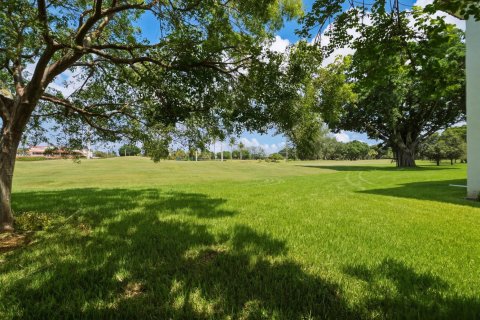 Condo in Pembroke Pines, Florida, 2 bedrooms № 2187023 - photo 19