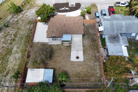 Casa en venta en Oakland Park, Florida, 3 dormitorios, 96.62 m2 № 2046705 - foto 29