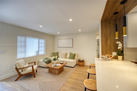 Casa en venta en Oakland Park, Florida, 3 dormitorios, 96.62 m2 № 2046705 - foto 6