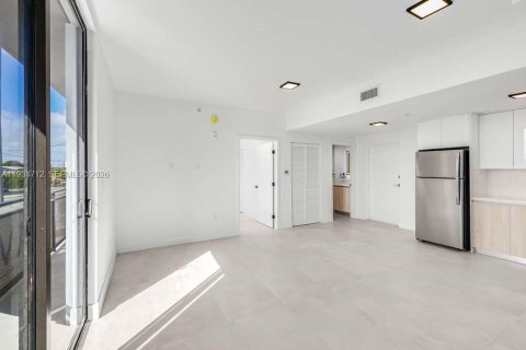 Apartment in Miami, Florida 2 bedrooms, 69.68 sq.m. № 1993298 - photo 18