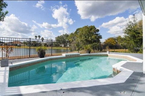 House in Orlando, Florida 3 bedrooms, 168.71 sq.m. № 2217430 - photo 28
