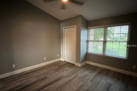 House in Orlando, Florida 3 bedrooms, 168.71 sq.m. № 2217430 - photo 20