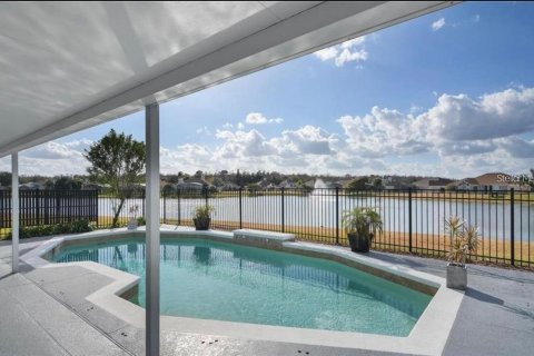 House in Orlando, Florida 3 bedrooms, 168.71 sq.m. № 2217430 - photo 26