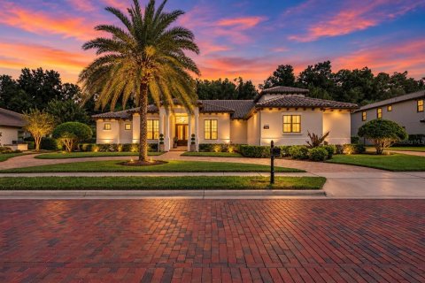 Villa ou maison à vendre à Lake Mary, Floride: 4 chambres, 374.49 m2 № 2403233 - photo 4