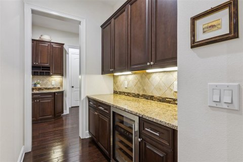 Villa ou maison à vendre à Lake Mary, Floride: 4 chambres, 374.49 m2 № 2403233 - photo 23
