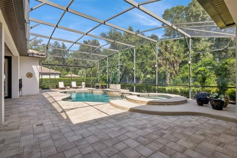 Villa ou maison à vendre à Lake Mary, Floride: 4 chambres, 374.49 m2 № 2403233 - photo 16
