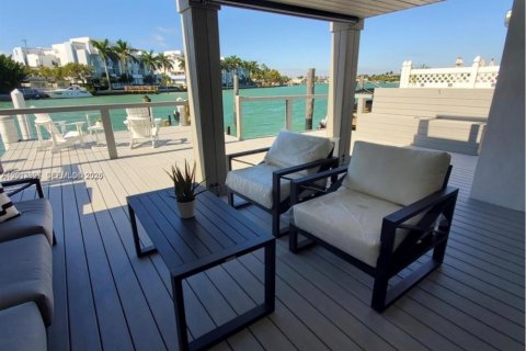 Touwnhouse à louer à Miami Beach, Floride: 3 chambres, 151.62 m2 № 2076046 - photo 21