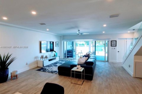 Touwnhouse à louer à Miami Beach, Floride: 3 chambres, 151.62 m2 № 2076046 - photo 10