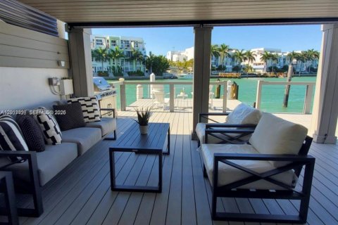 Touwnhouse à louer à Miami Beach, Floride: 3 chambres, 151.62 m2 № 2076046 - photo 20