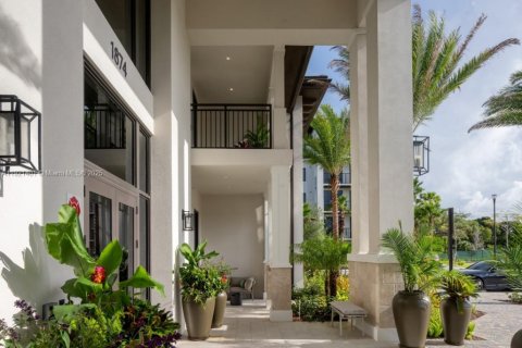 Снять в аренду квартиру в Делрей-Бич, Флорида 2 спальни, 103.68м2, № 1975513 - фото 6