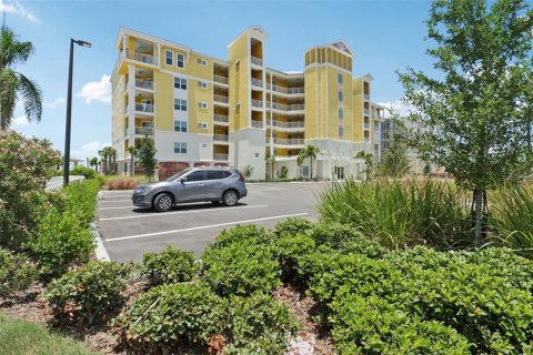 Condo in New Smyrna Beach, Florida, 2 bedrooms  № 2205677