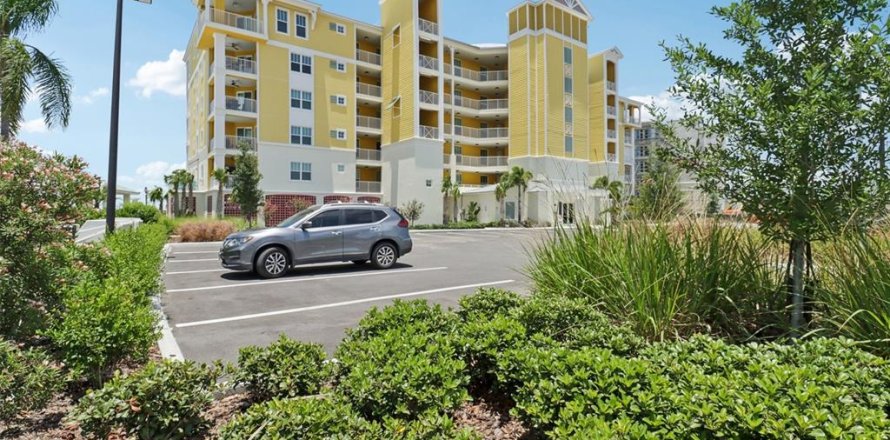 Condominio en New Smyrna Beach, Florida, 2 dormitorios  № 2205677