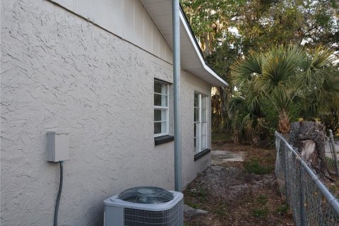 Duplex in Cocoa, Florida 3 bedrooms, 96.99 sq.m. № 1717192 - photo 12