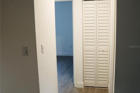 Duplex in Cocoa, Florida 3 bedrooms, 96.99 sq.m. № 1717192 - photo 7