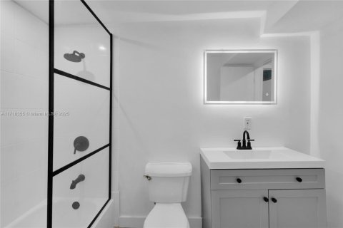 House in Fort Lauderdale, Florida 3 bedrooms, 119.01 sq.m. № 1762723 - photo 28
